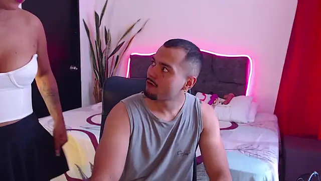 Snapshot of yourfavoritesbj chatting on 09-26-25, 02:32 yourfavoritesbj online show from 09-26-25, 02:32