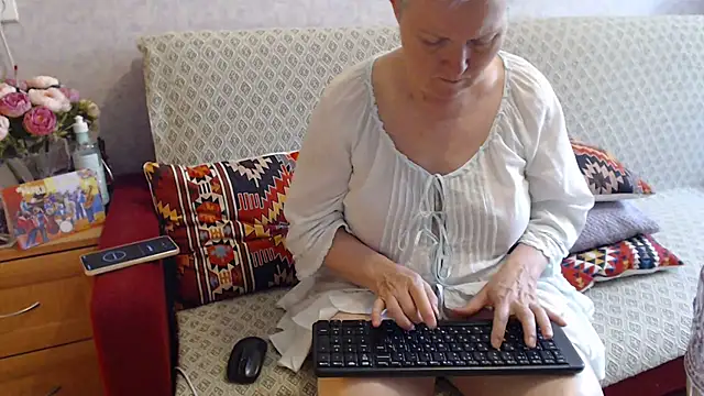 Snapshot of zarinafonliberman chatting on 07-09-26, 07:45 zarinafonliberman online show from 07-09-26, 07:45