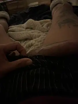 Snapshot of Nando chatting on 02-05-26, 10:36 Nando online show from 02-05-26, 10:36