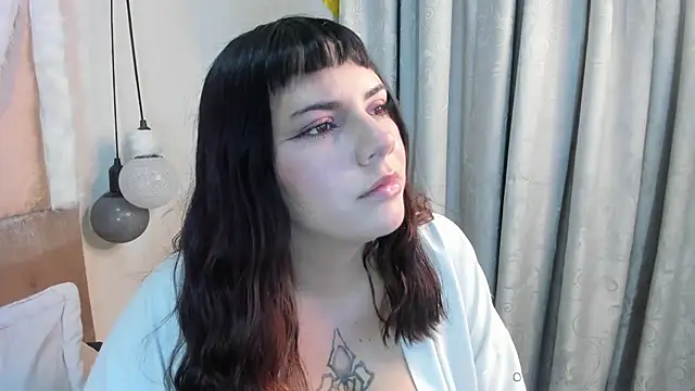 xhinata hyugax online show from 09-26-25, 11:31