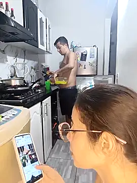 catire2323 online show from 04-05-26, 12:08