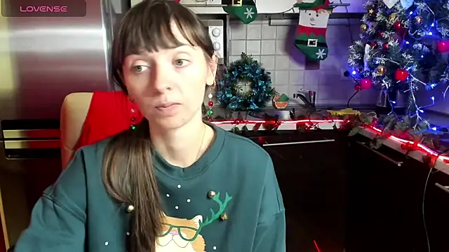 TayanaJons online show from 01-06-25, 10:57