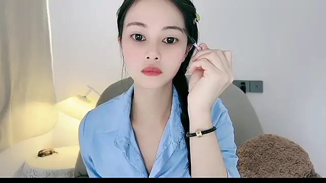 Snapshot of Judy520 chatting on 12-21-24, 12:20 Judy520 online show from 12-21-24, 12:20