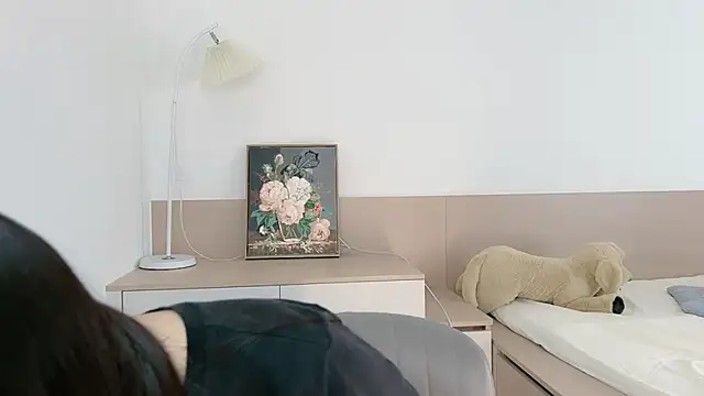 Snapshot of Judy520 chatting on 10-22-25, 02:01 Judy520 online show from 10-22-25, 02:01