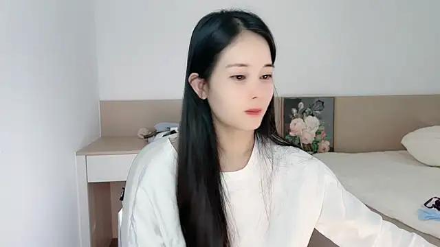 Snapshot of Judy520 chatting on 10-27-25, 01:20 Judy520 online show from 10-27-25, 01:20