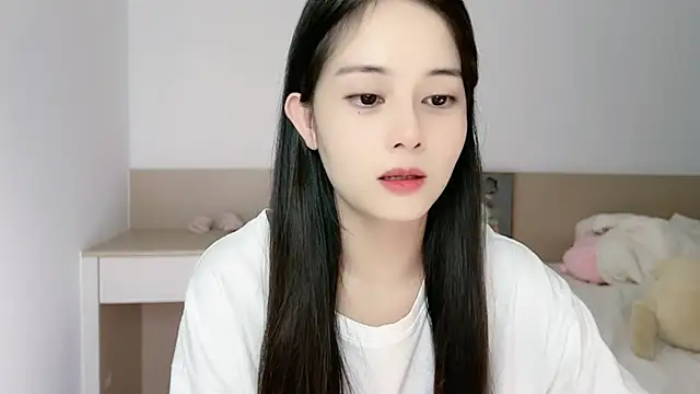 Snapshot of Judy520 chatting on 10-29-25, 01:46 Judy520 online show from 10-29-25, 01:46