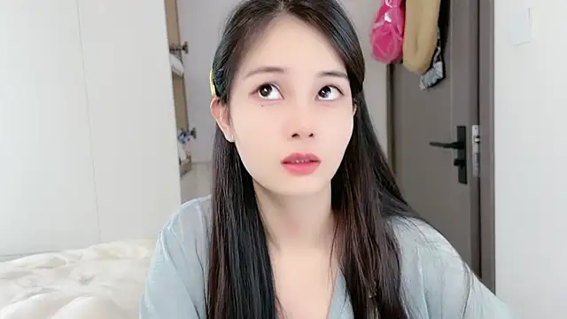 Snapshot of Judy520 chatting on 11-08-25, 01:06 Judy520 online show from 11-08-25, 01:06