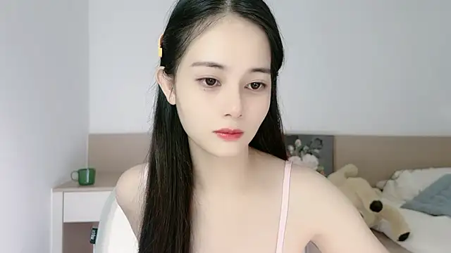 Snapshot of Judy520 chatting on 11-15-25, 01:03 Judy520 online show from 11-15-25, 01:03