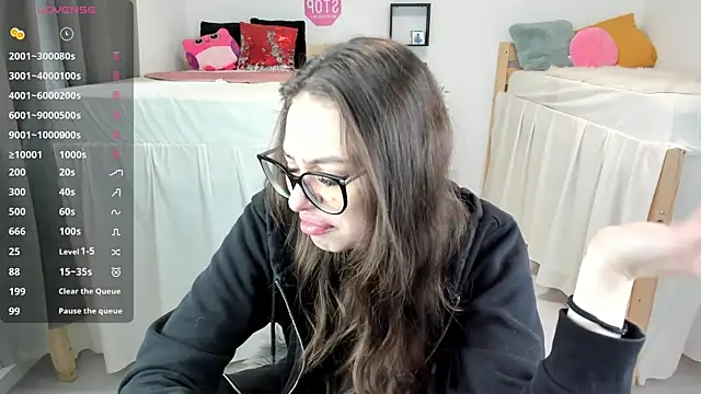 18perfecttits online show from 12-11-24, 12:02