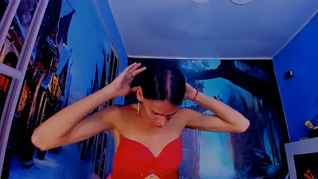 Snapshot of alessa_brown74 chatting on 07-01-26, 02:40 alessa brown74 online show from 07-01-26, 02:40