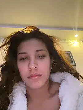 crystal bunny7 online show from 12-06-24, 11:57