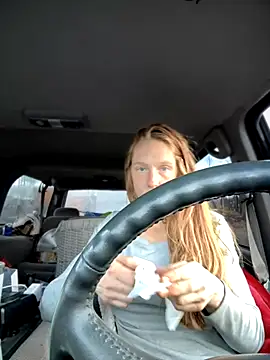 GoldenFlameGoddess online show from 12-22-25, 04:26