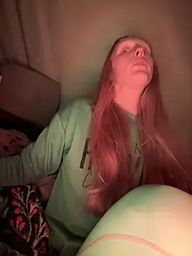 GoldenFlameGoddess online show from 03-05-26, 04:19