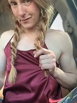 GoldenFlameGoddess online show from 03-29-26, 07:36