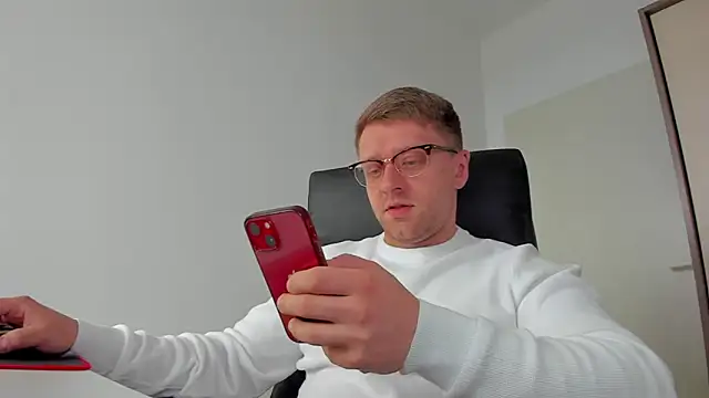 Findom guy online show from 03-18-25, 09:31