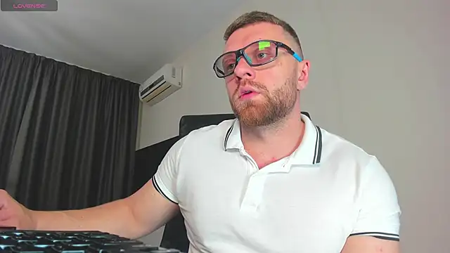 Findom guy online show from 12-14-25, 12:32