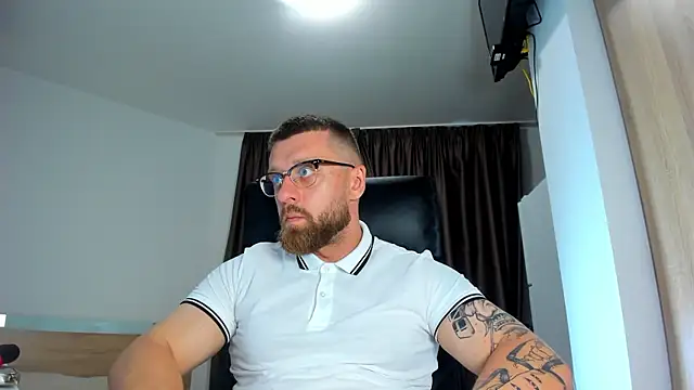 Findom guy online show from 07-08-26, 05:17