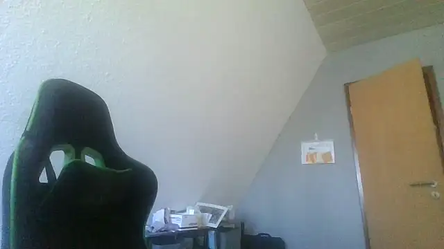 Snapshot of Golffahrer1982 chatting on 11-06-25, 09:43 Golffahrer1982 online show from 11-06-25, 09:43