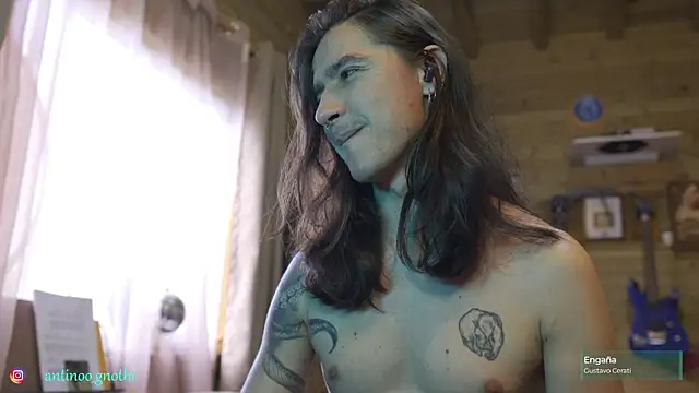 Snapshot of Antinoo_Gnothi chatting on 10-20-25, 09:15 Antinoo Gnothi online show from 10-20-25, 09:15