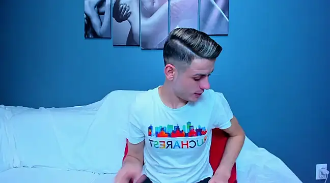 Snapshot of andboyfor6 chatting on 01-24-25, 06:25 andboyfor6 online show from 01-24-25, 06:25