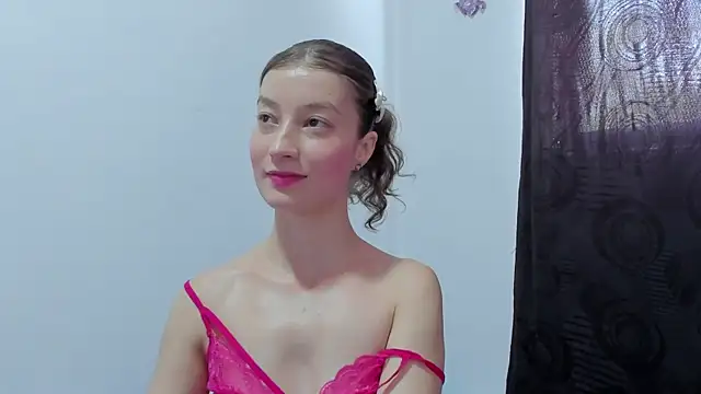 MiiaVolkova online show from 09-17-25, 04:52