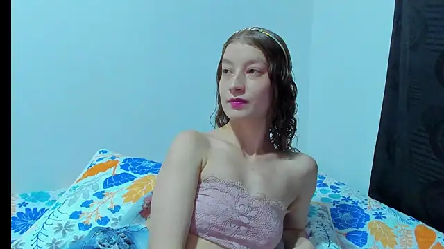 MiiaVolkova online show from 04-08-26, 12:32