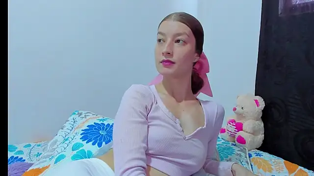 MiiaVolkova online show from 04-11-26, 07:18