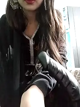 Noor Darliing online show from 01-28-25, 02:53