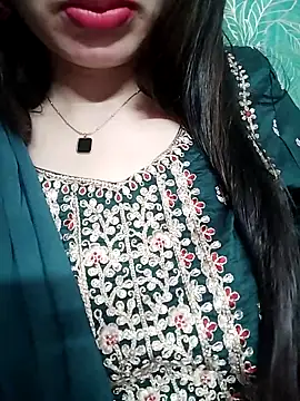 Snapshot of Noor_Darliing chatting on 04-19-26, 06:10 Noor Darliing online show from 04-19-26, 06:10