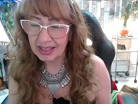 KarimaSarabe online show from 01-13-25, 11:38