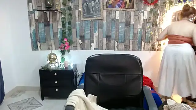 KarimaSarabe online show from 01-09-26, 10:00