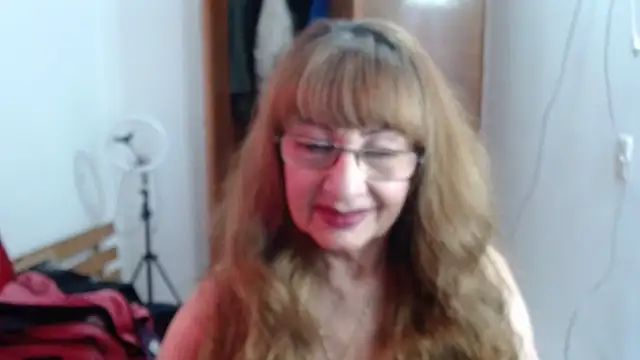 Snapshot of KarimaSarabe chatting on 05-19-26, 04:46 KarimaSarabe online show from 05-19-26, 04:46