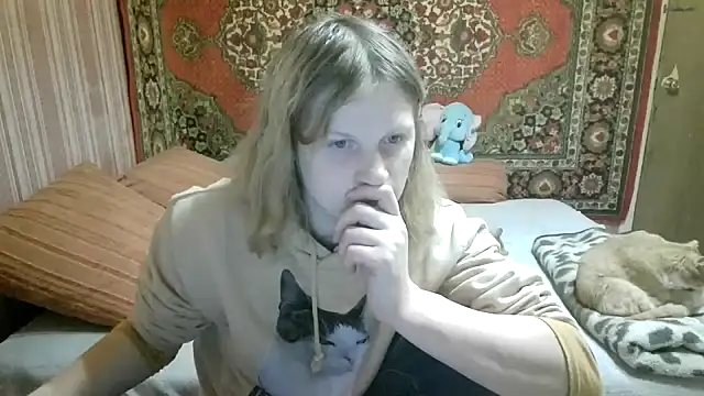 Kathlyn  Heath online show from 12-21-25, 08:27