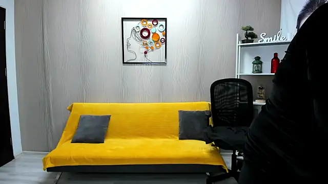 Cassandra Hotty online show from 10-07-25, 03:14