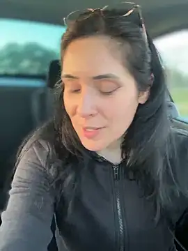 Lilith  D online show from 01-28-25, 05:35