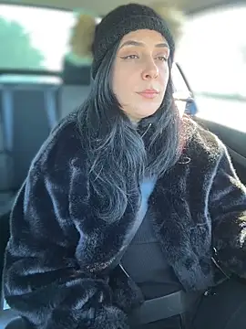 Lilith  D online show from 02-05-25, 02:37