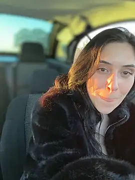 Lilith  D online show from 02-05-25, 05:42