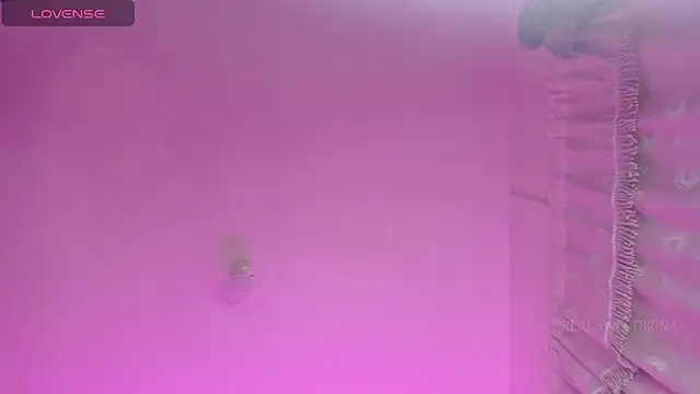 stephany doll  online show from 12-23-24, 04:22