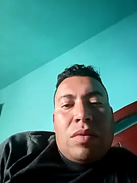 Snapshot of Diego_leon27 chatting on 12-27-24, 04:43 Diego leon27 online show from 12-27-24, 04:43