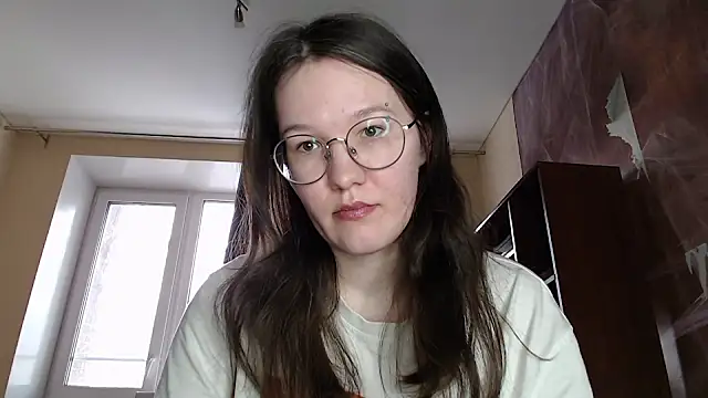 Snapshot of MiriamOr chatting on 01-24-25, 10:53 MiriamOr online show from 01-24-25, 10:53