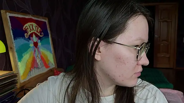 Snapshot of MiriamOr chatting on 01-10-26, 08:05 MiriamOr online show from 01-10-26, 08:05