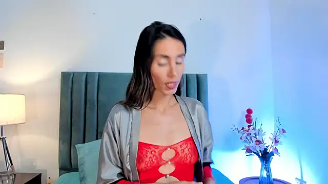 Snapshot of Nina_Cavaali chatting on 12-26-24, 09:26 Nina Cavaali online show from 12-26-24, 09:26