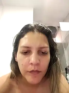 Snapshot of Mia_Hampton chatting on 01-26-25, 08:45 Mia Hampton online show from 01-26-25, 08:45