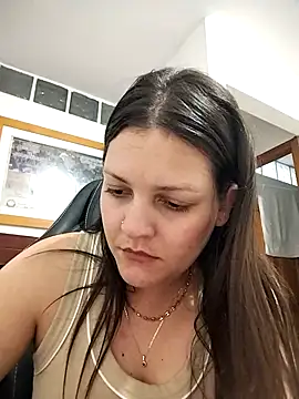 Mia Hampton online show from 04-14-26, 12:49