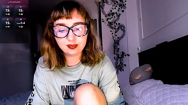 Cosmo Riri online show from 01-16-25, 06:35