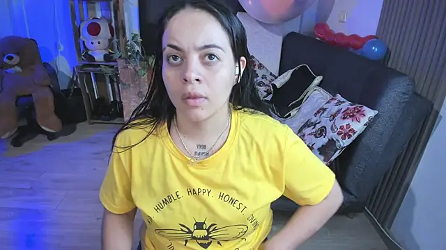 Cuttiealice online show from 02-07-25, 10:41