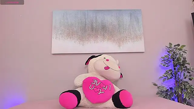 Briana Wells  online show from 02-23-26, 12:57