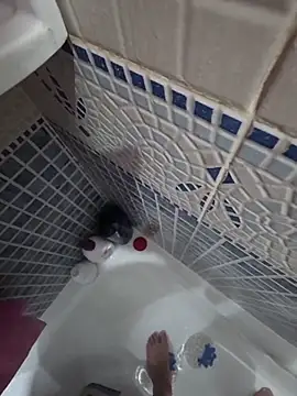 ANGELITOPECADOR online show from 12-18-25, 07:42