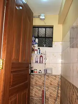 Snapshot of Bootieshake chatting on 01-20-25, 12:04 Bootieshake online show from 01-20-25, 12:04