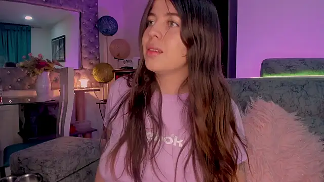 Snapshot of zoe_kittylove chatting on 11-04-25, 04:11 zoe kittylove online show from 11-04-25, 04:11